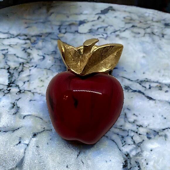 Avon Apple Lapel Pin – Classic Design, 1" x 0.75" - Picture 1 of 6